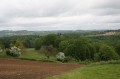 Vue sur la vallée en contrebas de Marquay au départ Vue sur la vallée en contrebas de Marquay au départ