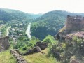 Vue sur le canal depuis le château