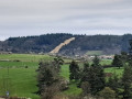 Vue sur le Village d'Eteize et les vestiges de la mine