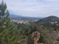 Vue sur les sommets enneigés des Alpes maritimes