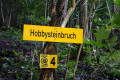 Wegweiser Steinbruch-Panorama-Rundweg Nr. 4 Wegweiser Steinbruch-Panorama-Rundweg Nr. 4